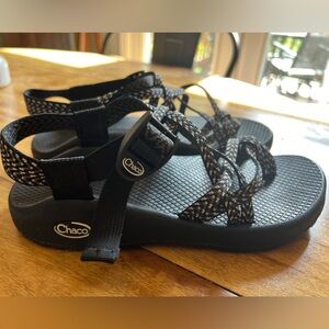 Women’s Chacos hiking sandals size 8